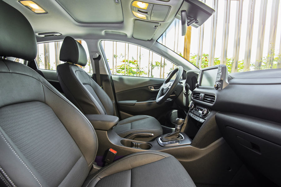 Hàng ghế trước xe Kona