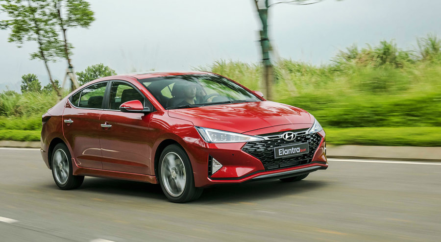 Ngoại thất Hyundai Elantra